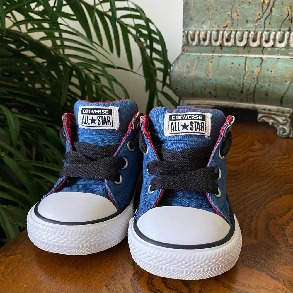 Converse American Flag Infant Size 4 High Top Sneakers